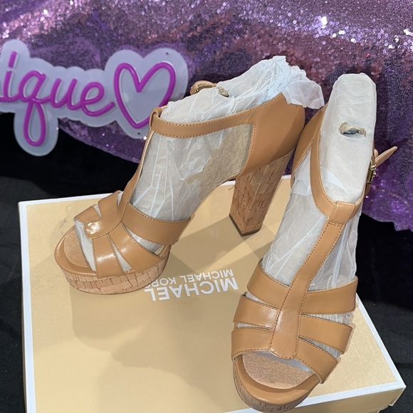 Michael Kors | Worn Once | - Picture 2 of 3